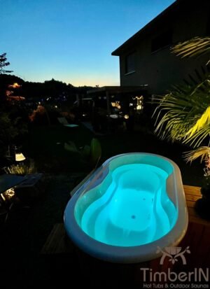 Oval Vildmarksbad I Glasfiber For 2 Personer (4)