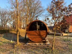 Udendørs Sauna Tønde I Træ Til Haven (1)